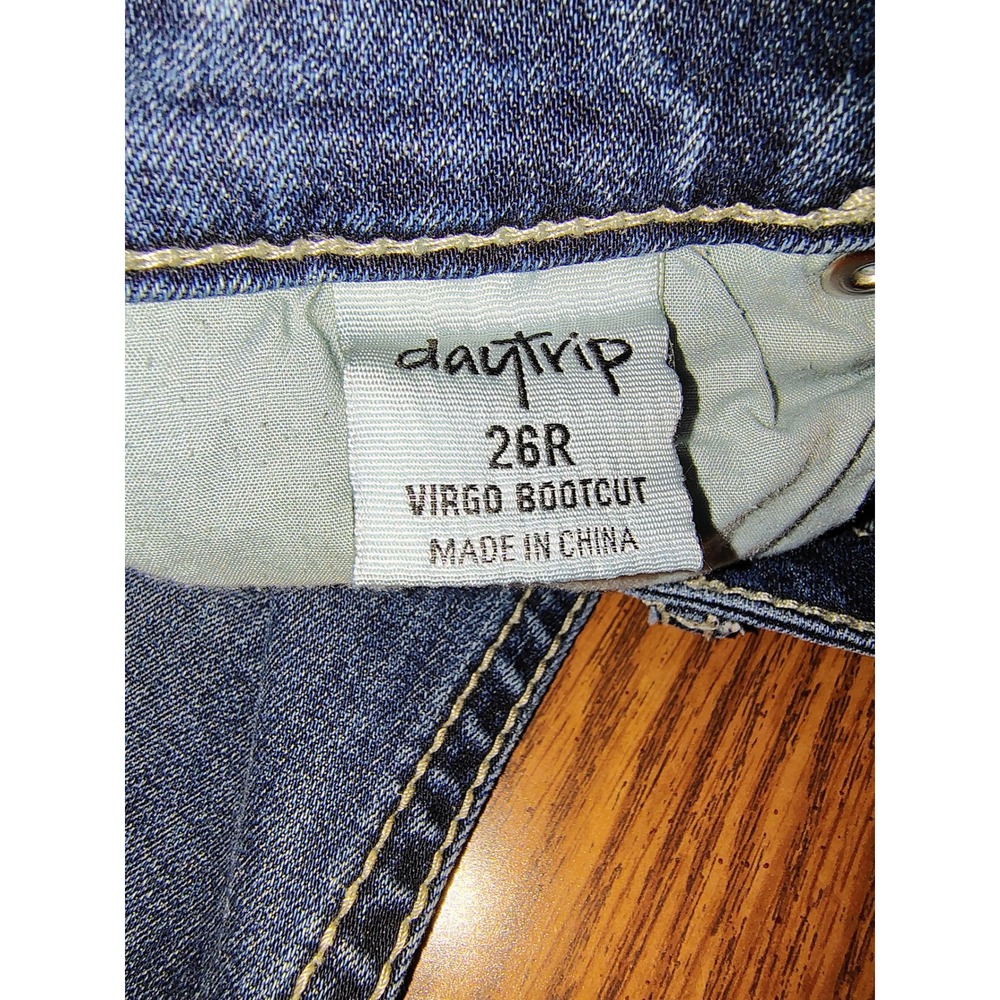 Daytrip Virgo Bootcut Jeans Womens 26R Medium Wash Rhinestone DBK3707 Blue - Picture 5 of 12